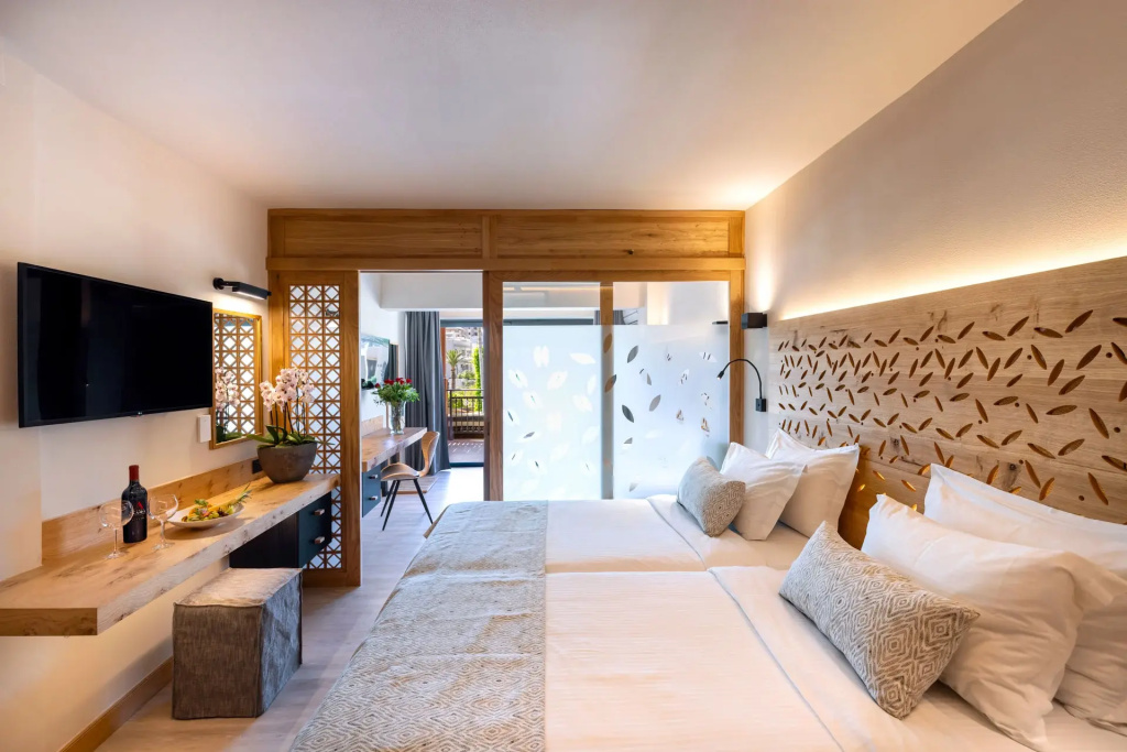 Family Double room (full double bed)