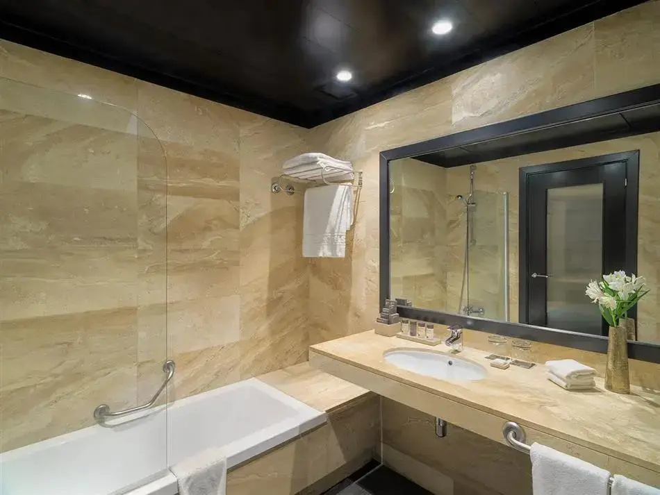 H10 Marina Barcelona - Chambres