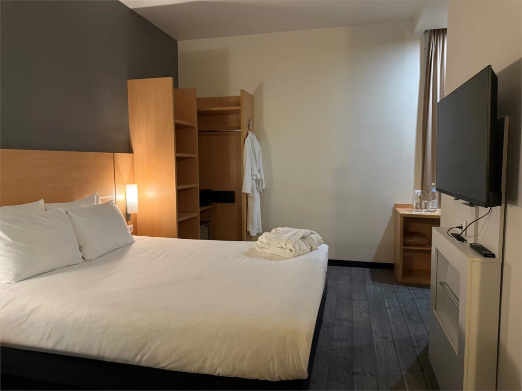 Двухместный номер Premium двуспальная кровать в Ibis Stupino