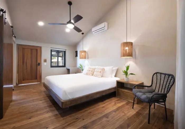 Guanaja Double Suite (full double bed)