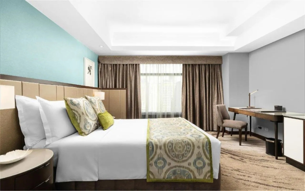 3 Bedrooms Deluxe Sextuple Suite