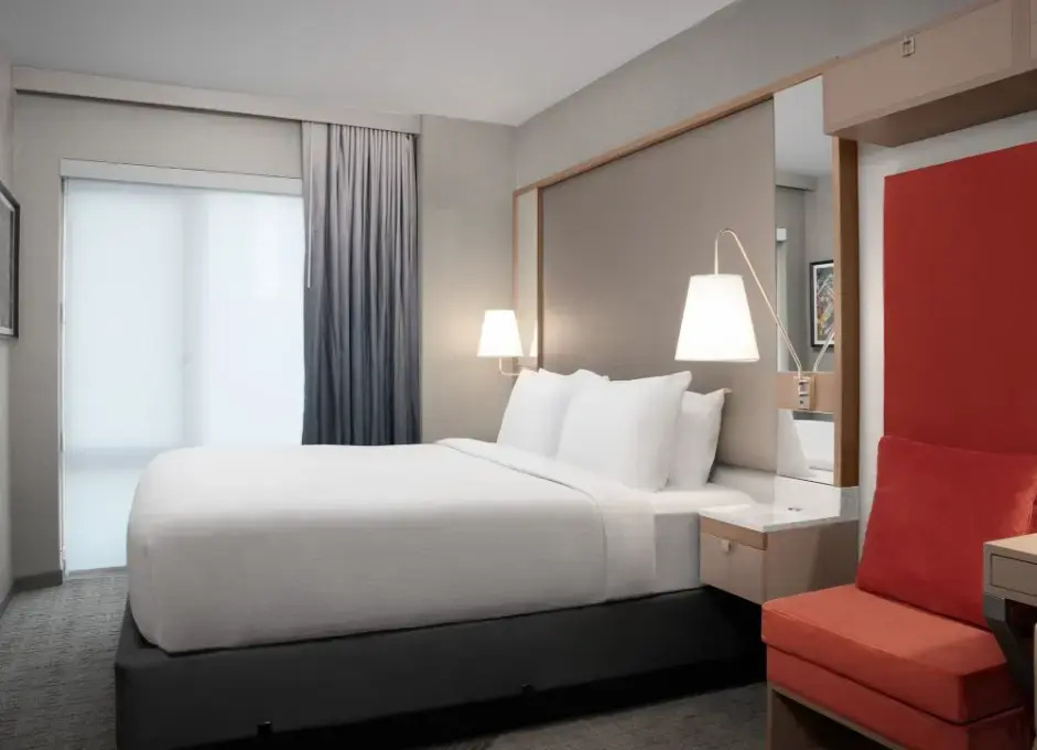 High Floor Double Suite, bed type is subject to availability, full double bed room photo 1