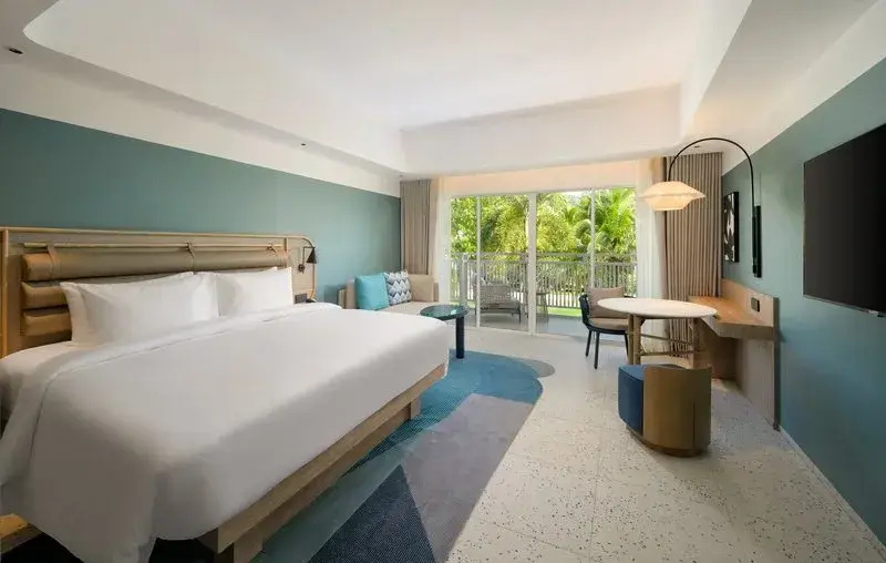 Premium Deluxe Double room with pool view (full double bed)