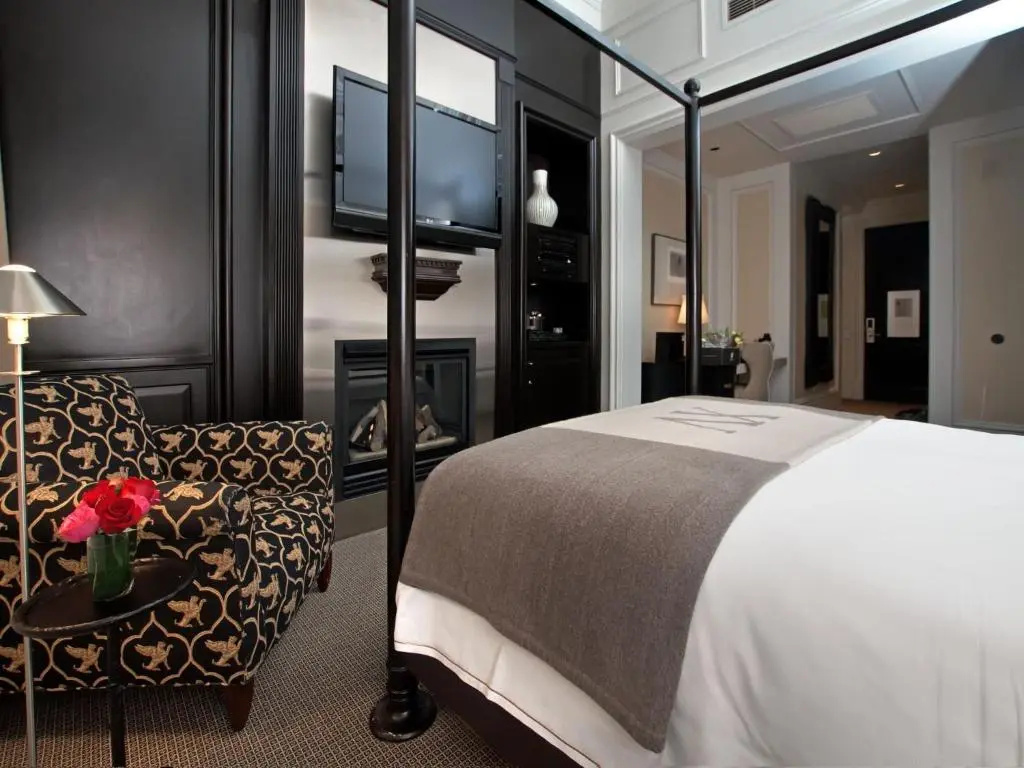Executive Classic Double room (full double bed)