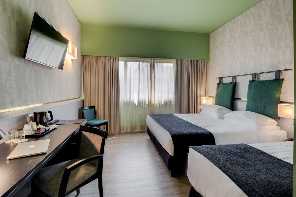 Classic Triple room