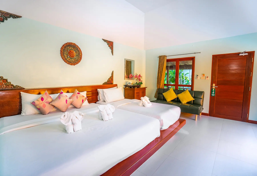 Family Plunge Pool Triple Villa