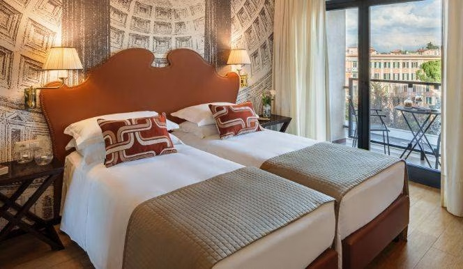 Deluxe Double room with balcony (twin beds)