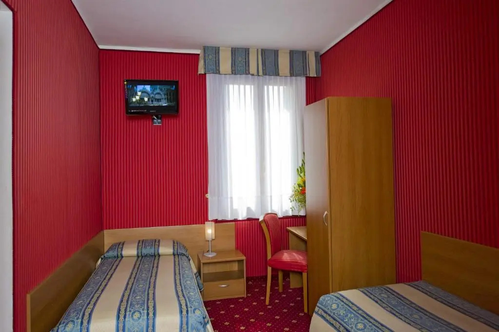 Hotel Nazionale - Chambres