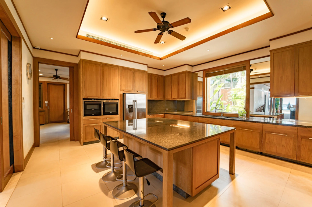 Вилла Signature с 6 комнатами в Andara Resort Villas