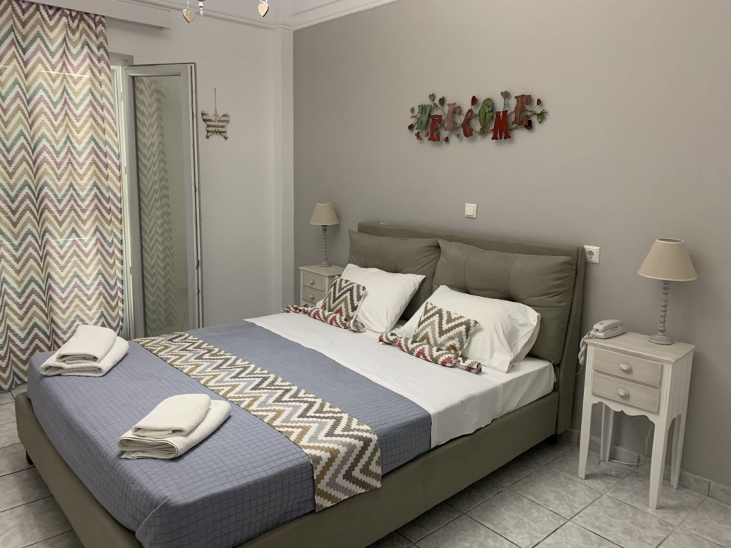 Superior Double room (full double bed)