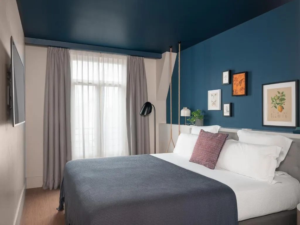 Superior Double room (full double bed)