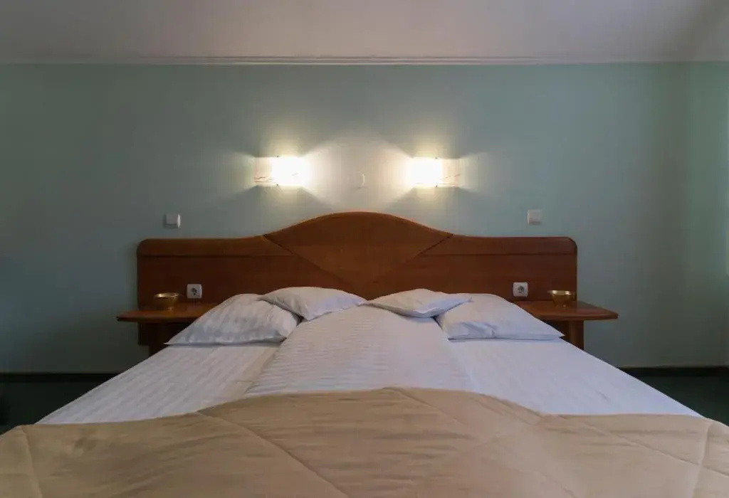 Double Apartment (full double bed)
