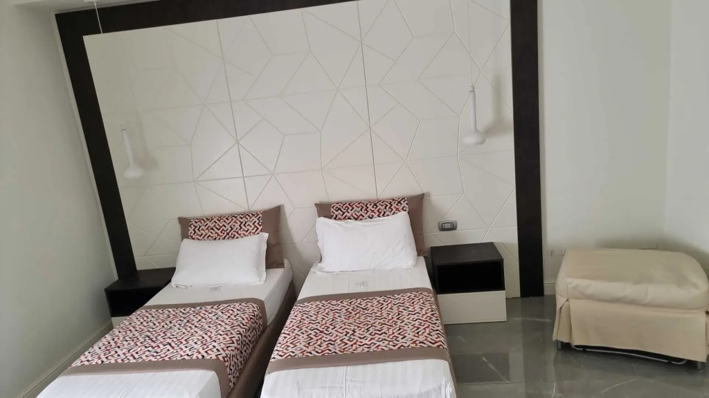 Deluxe Double room (twin beds)