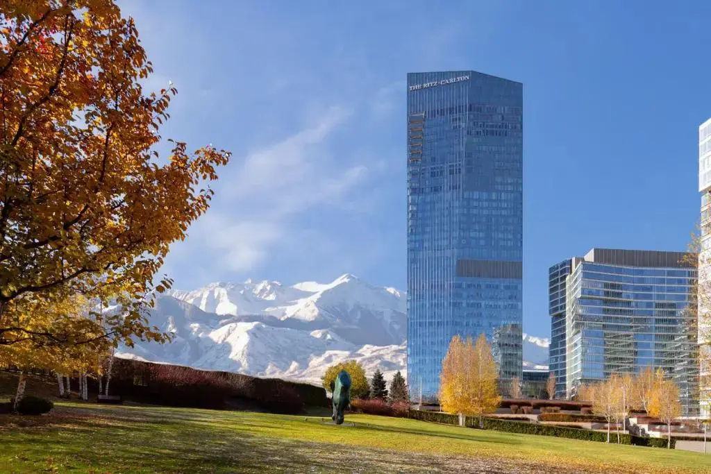 Отель The Ritz-carlton, Almaty — фото