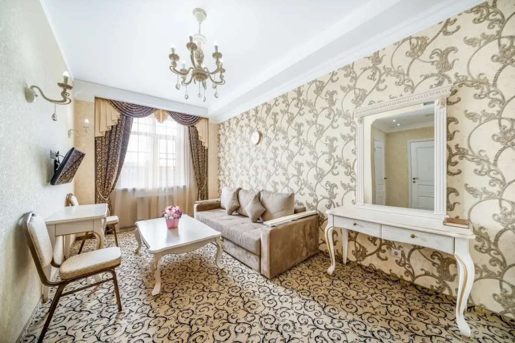 Chehov Hotel Room Type - 2 Rooms Double Suite full double bed