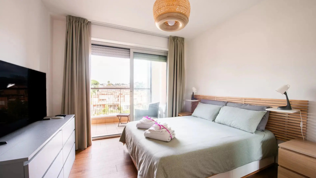 Comfort Double Apartment (full double bed)