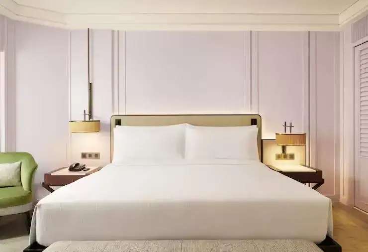 Sarawak Double Suite (full double bed)