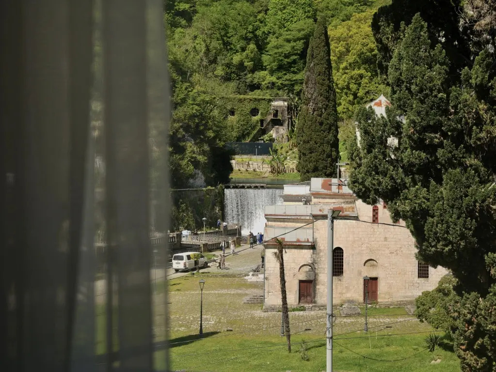 Двухместный номер Deluxe c видом на достопримечательность 2 отдельные кровати в Abaash Hotel Afon