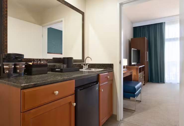 Embassy Suites by Hilton Brea North Orange County - Chambres