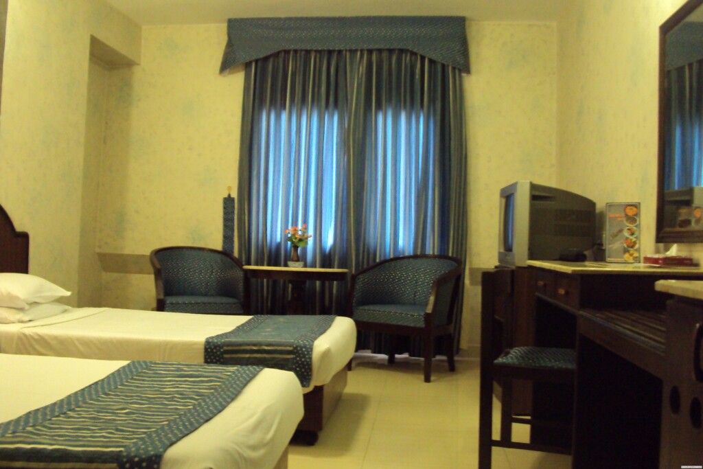 Hotel Sarawan by null
