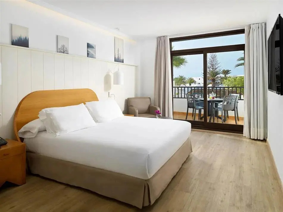 H10 Suites Lanzarote Gardens - Chambres