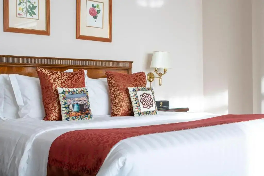 Executive Double Suite (full double bed)
