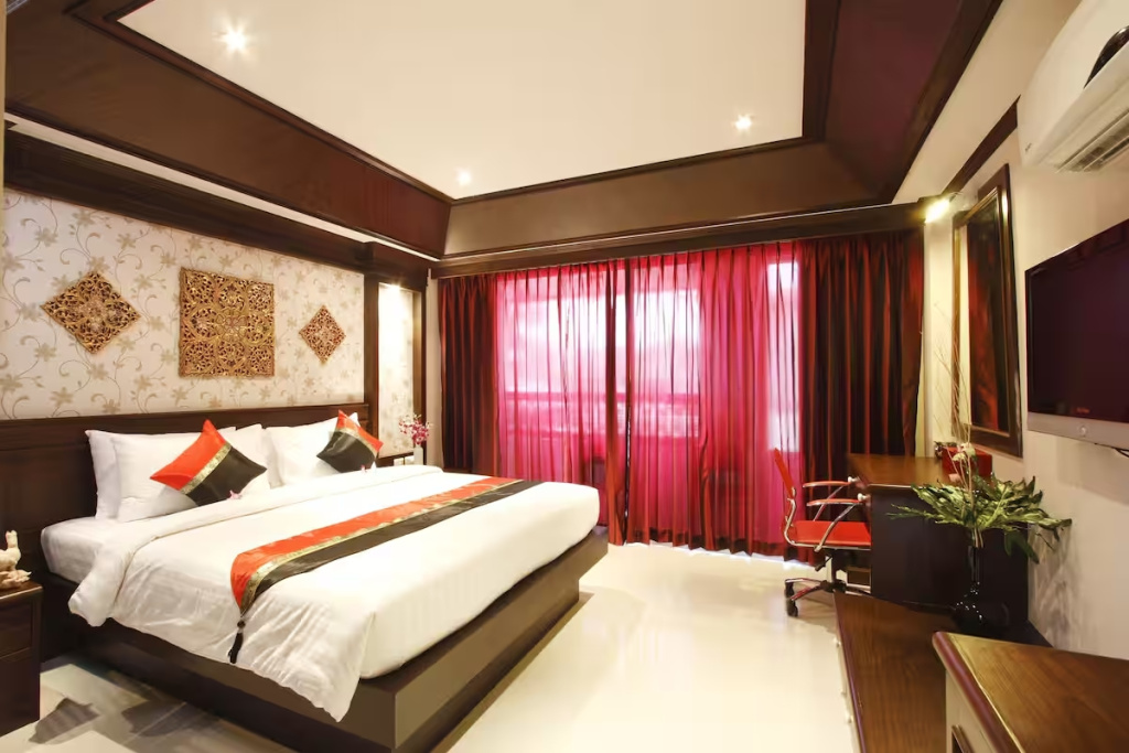Rayaburi Hotel Patong - Chambres