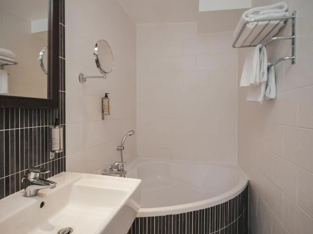 Hotel Brittany 70