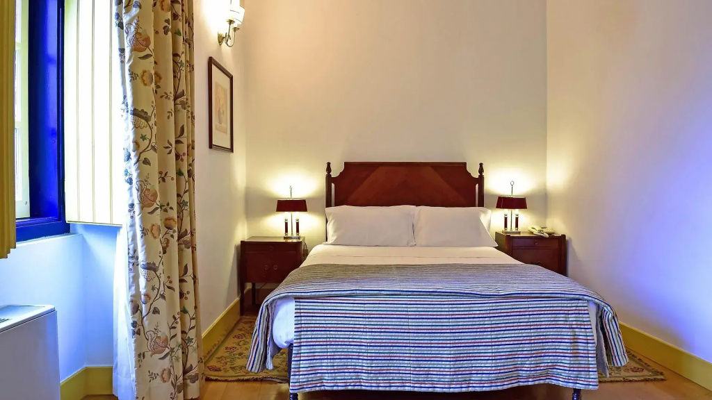 Prestige Double room full double bed