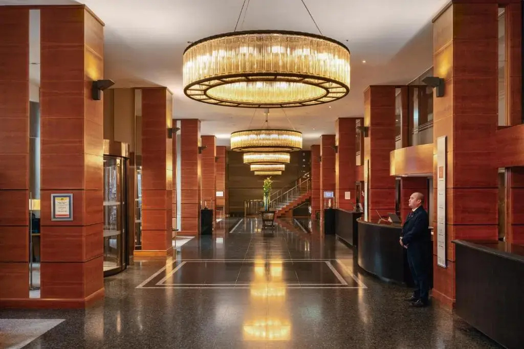 Royal Garden Hotel — фото