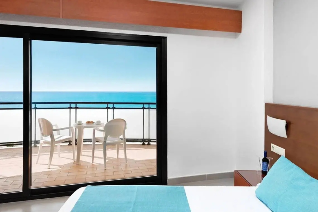 Hotel Puente Real - Chambres