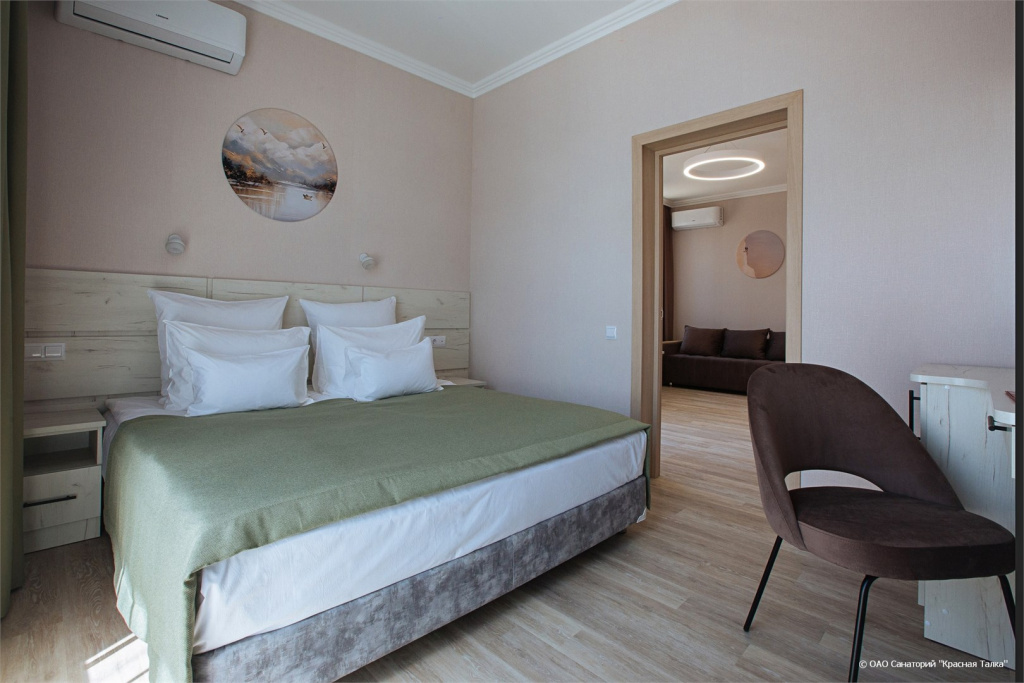 2 Bedrooms Family Double room (full double bed)