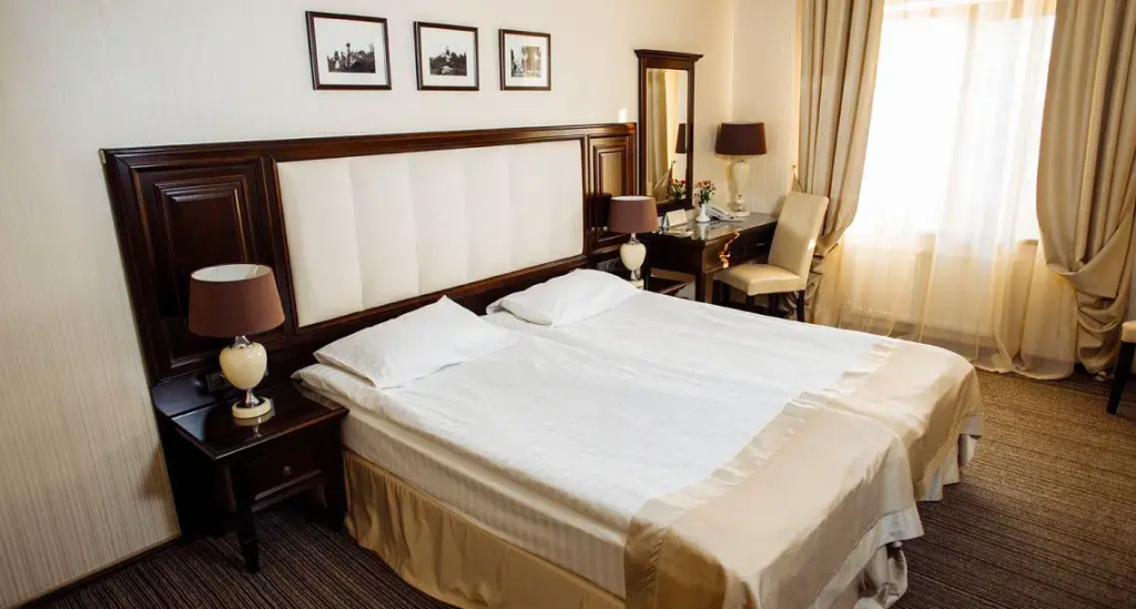 Standard Double room (full double bed)