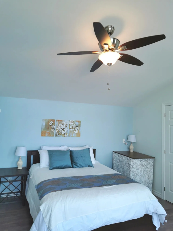 C Sunset Suite
