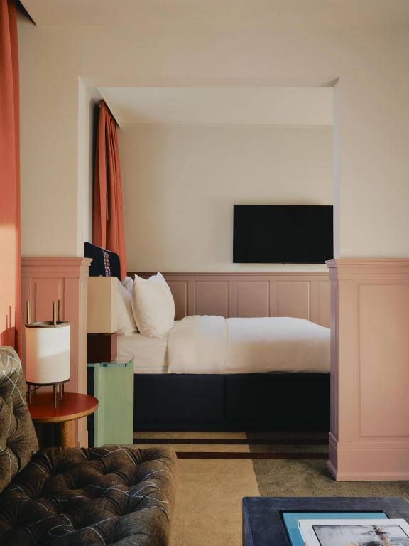 Studio Double Suite (full double bed)