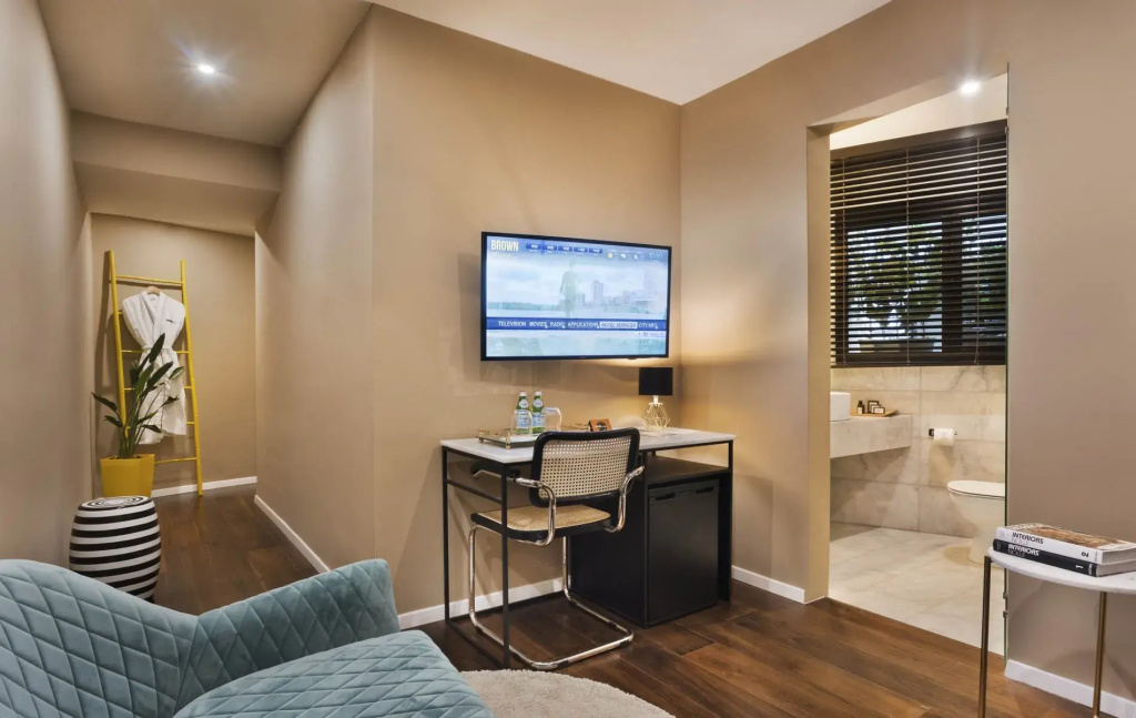 Standard Double room (full double bed)