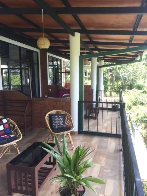 Rock side inn - Ella - Général
