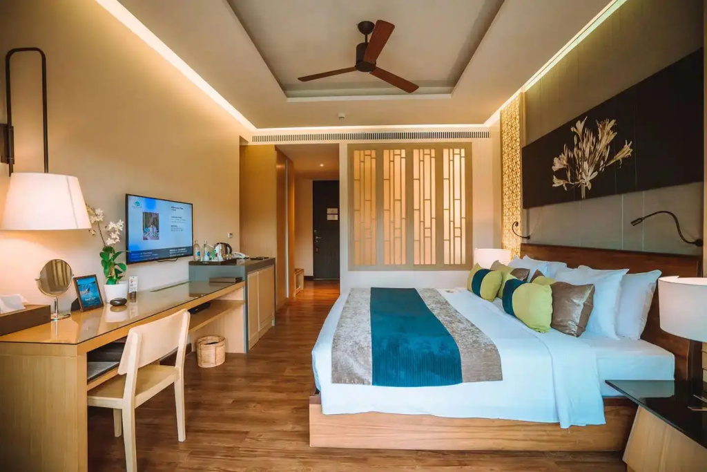 Grand Premier Double room (full double bed)