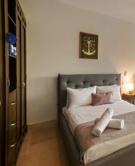 Standard Double Studio (full double bed)