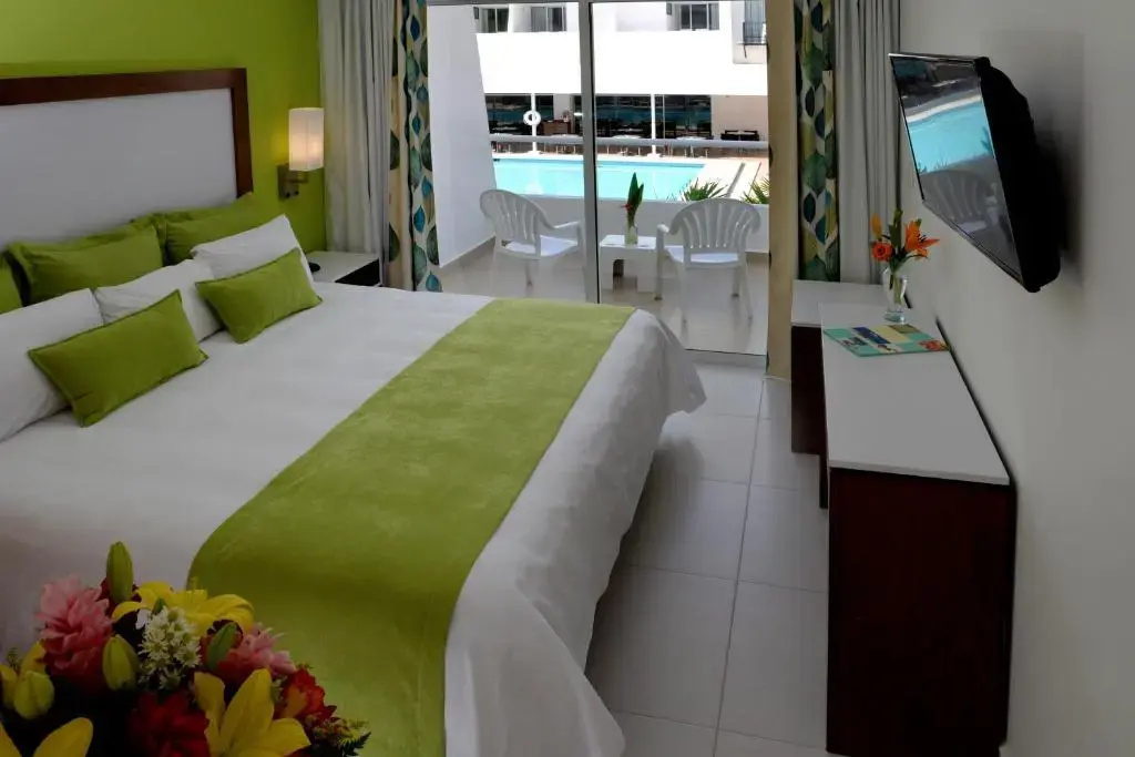 Standard Double room (full double bed)