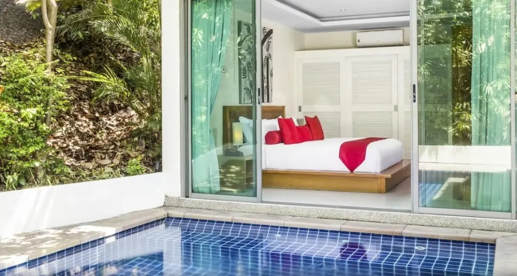 2 Bedrooms Modern Villa