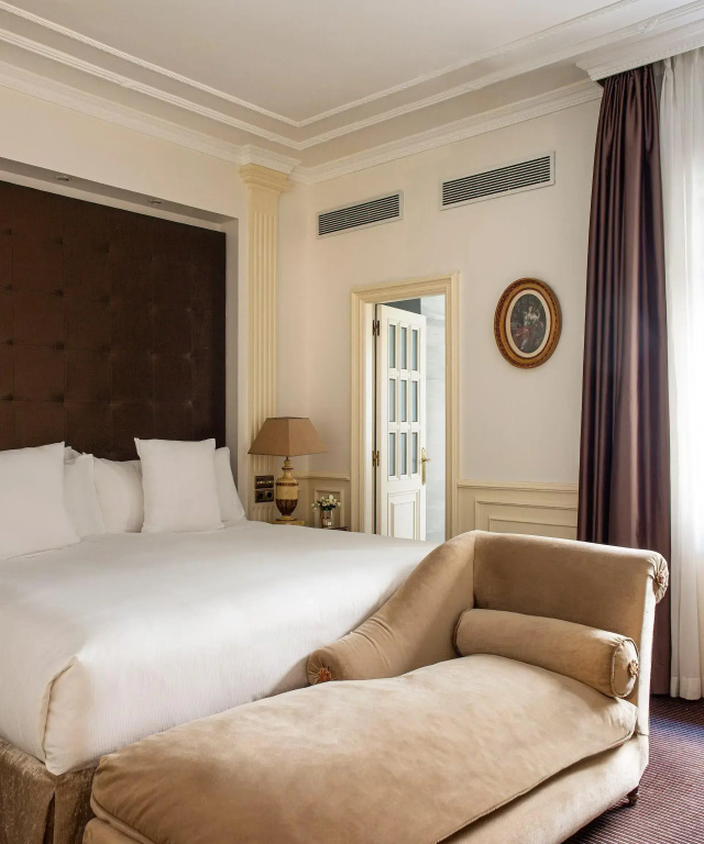Supreme Family Double room (full double bed)