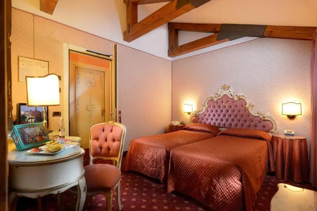 Hotel photo 14