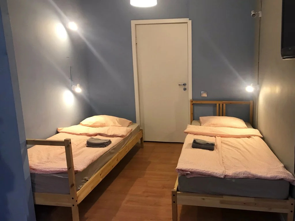 Economy room