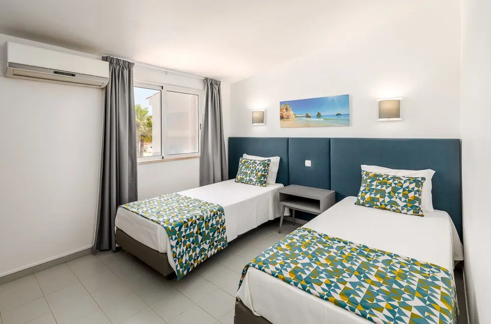 2 Bedrooms Villa