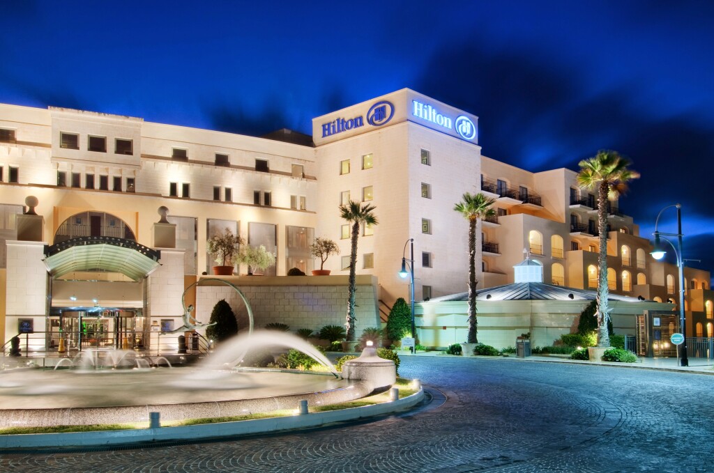 Hilton отель