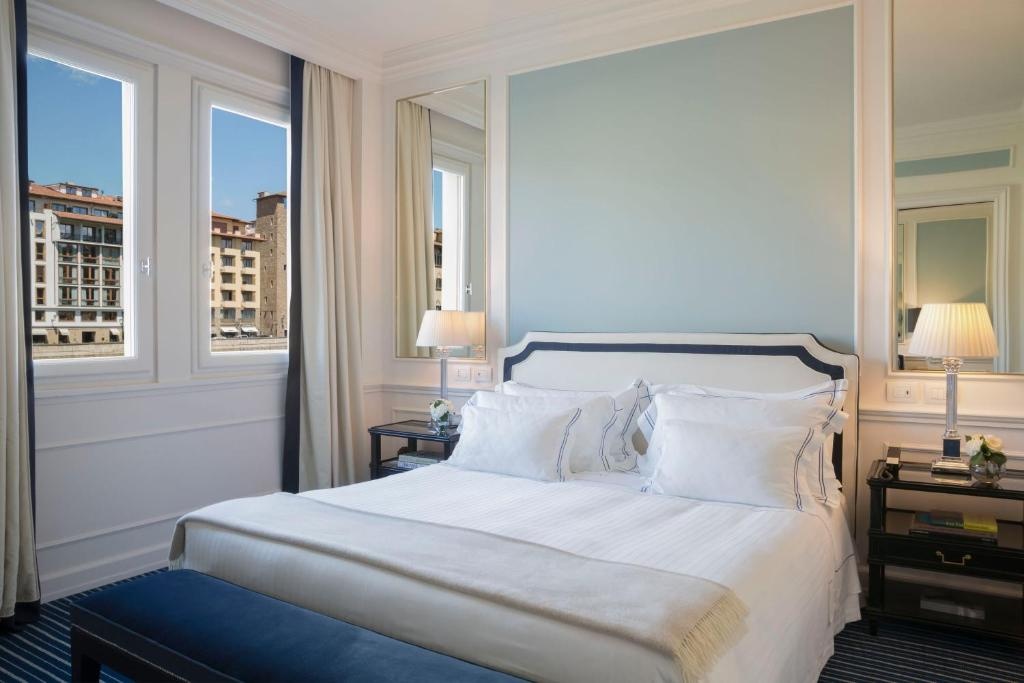 (1)Double Suite with river view (full double bed) (bed type is subject to availability) at Hotel Lungarno Lungarno Collection in Florence