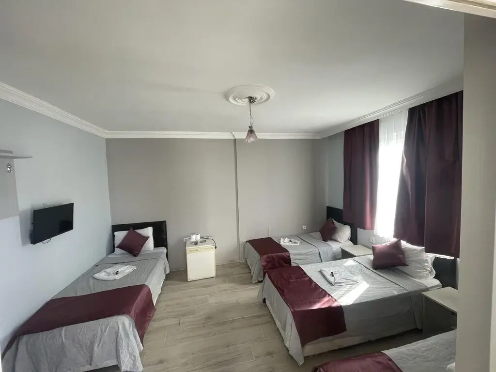 Четырёхместный номер Standard в Ersoy Ağa Otel Pansi̇yon