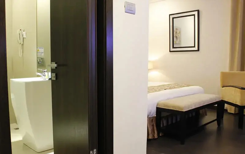 Executive Double room (full double bed)
