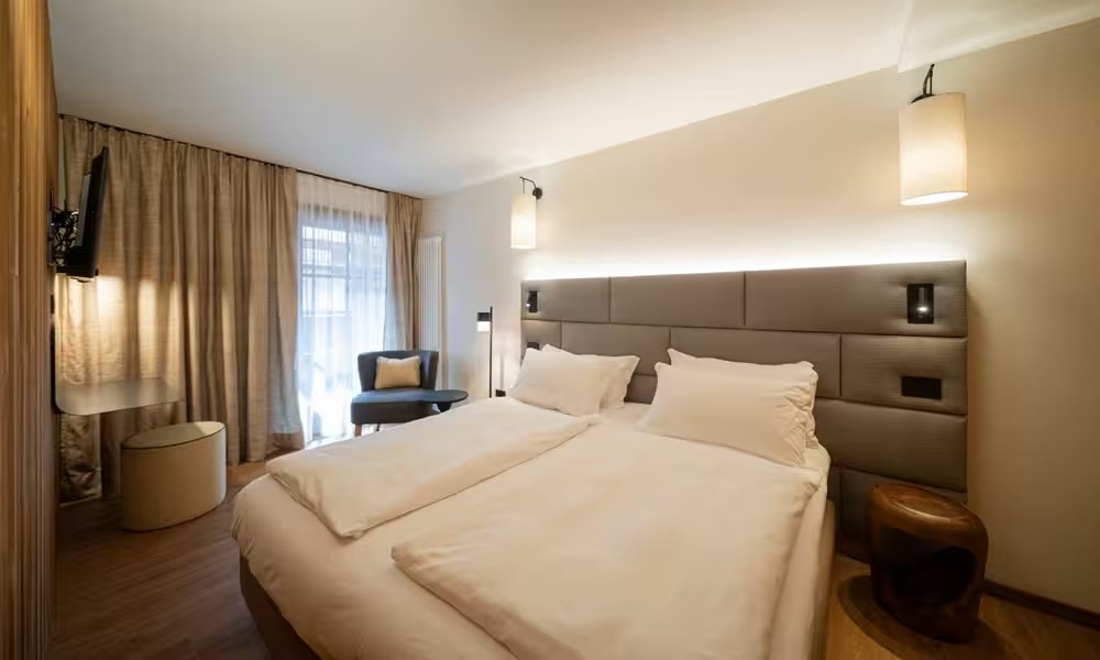 Superior Double Suite (full double bed)